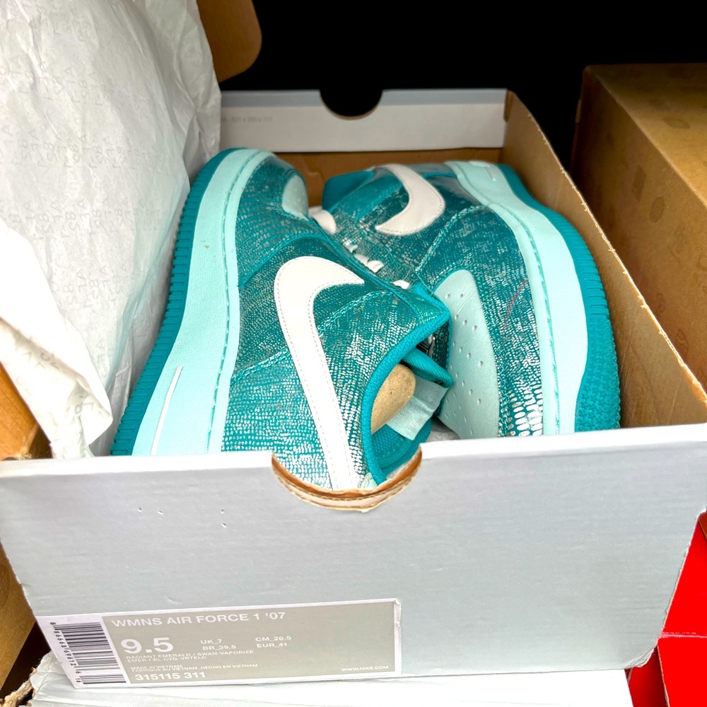 Sneaker